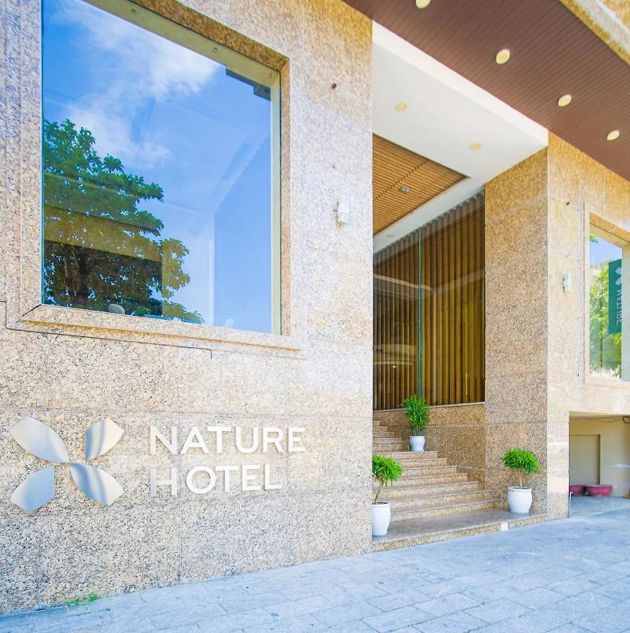 Nature Hotel & Spa Дананг